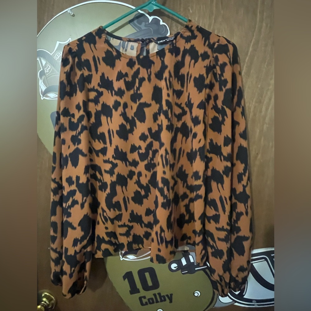 *SHEIN Brown Animal Print (L)